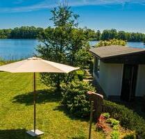 Ferienhaus am See mit Hund Boot Steg Kamin Schwerin & Ostsee
