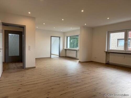 Foto - 5 Zimmer Dachgeschoßwohnung zur Miete in Ottweiler