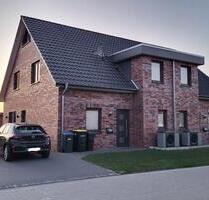 Moderne Doppelhaushälfte, in 21398 Neetze