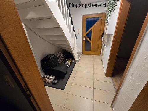 Foto - 6 Zimmer Etagenwohnung zur Miete in Hohenroth