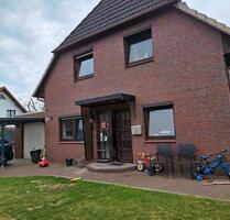 Einfamilienhaus in 2. Reihe - 299.000,00&nbsp;EUR Kaufpreis, ca.&nbsp; 123,00&nbsp;m&sup2; in Bremen (PLZ: 28777) Blumenthal