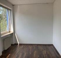 Einzelnes Büro - 230,00&nbsp;EUR Kaltmiete, ca.&nbsp; 9,50&nbsp;m&sup2; in Köln (PLZ: 51105) Kalk