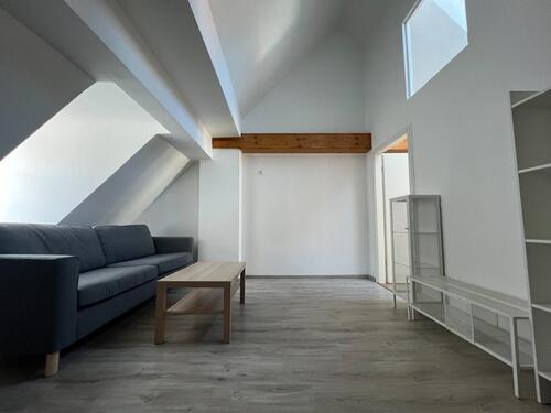 Foto - 2,5 Zimmer DG Maisonette Wohnung mit Galerie direkt im Zentrum