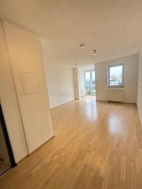 Foto - ** Top ** Gepflegtes 1 Zimmer Apartment mit EBK und TG-Stellplatz ** Wintergarten **