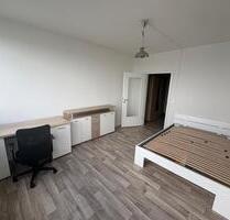 Möblierte & sanierte 1- Zimmer Wohnung im Erdgeschoss - 0107 - Woldegker Straße 30 - Neubrandenburg