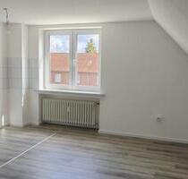 2 Zimmer Wohnung in Neukirchen-Vluyn (Neukirchen)