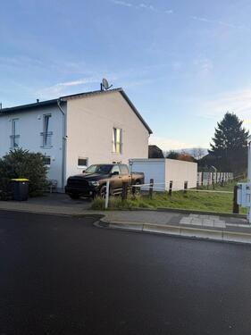 Foto - Schöne Doppelhaushälfte in Gierath mit schönem großem Garten