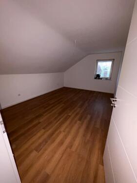 Foto - 3 Zimmer Dachgeschoßwohnung in Gröbenzell