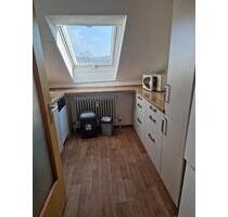 Möbliertes Zimmer in 2er WG auf Zeit zu vermieten - Bayreuth Bernecker Straße / Insel / Riedelsberg