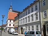 Foto - Gemütliche 2-Raum-Maisonette mit Aufzug – Wohnen direkt am Marktplatz von Hildburghausen