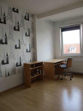 Foto - 2-Zimmer-Wohnung 70 qm Wohnküche EBK Nähe Hopla KSKlinikum KS