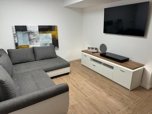 Foto - 1 Zimmer mit Wohn und Schlafbereich 28qm neu renoviert