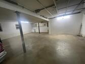 Foto - Garage zu Vermieten - 180,00 EUR Miete,