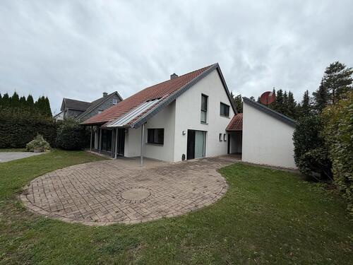 Foto - Charmantes Einfamilienhaus - 1.500,00&nbsp;EUR Kaltmiete, ca.&nbsp; 164,00&nbsp;m&sup2;
