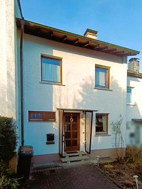 Foto - Familienfreundliches RMH: Vollkeller, Dachstudio, GarageStellpl.