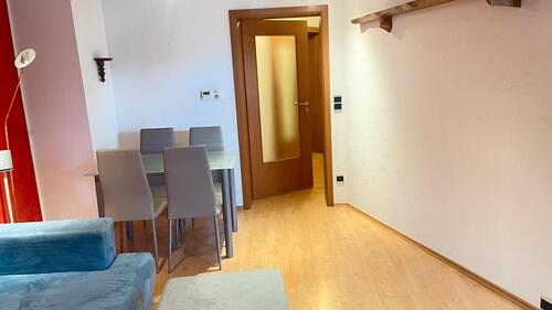 Foto - 1 Zimmer Dachgeschoßwohnung zur Miete in Werdau
