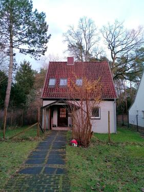 Foto - Einfamilienhaus - 1.000,00 EUR Kaltmiete, ca.  80,00 m²