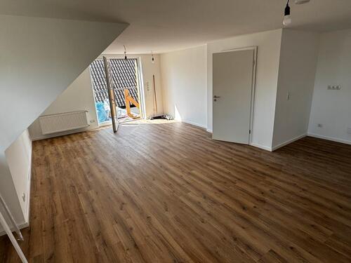 Foto - Wohnung saniert 115m2 im OG und DG mit kleinem Balkon in Rees