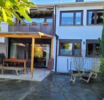 Haus mit großem Garten in Mülheim-Dümpten in Spielstraße - Mülheim an der Ruhr