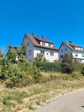 Foto - Einfamilienhaus in Hohenstaufen – Garten, Filstalblick & Ausbaupo