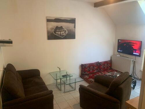 Foto - WG Zimmer DG Wohnung 3er WG - 420,00 EUR Kaltmiete, ca.  79,00 m²