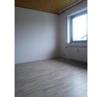 Schöne, ruhige Dachgeschoss-Whg - Brakel