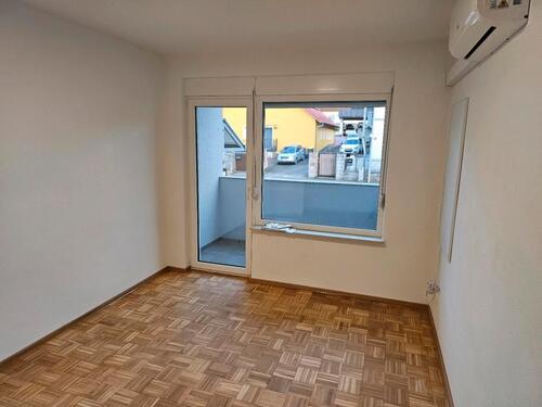 Foto - 3 Zimmer Erdgeschoßwohnung zur Miete in Sand am Main