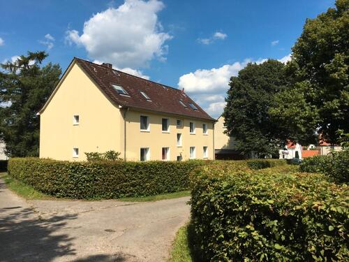 Foto - Buxtehude-2 Monate mietfrei-renovierungsbedürftige 2-Zimmer OG-Wohnung