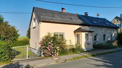 Foto - Biete kleines Einfamilienhaus Doppelhaushälfte mit Garage und