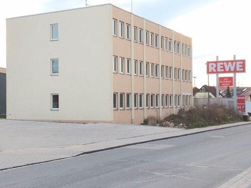 Foto - Wohnung ca. 100qm und Büroeinheit mit ca. 100qm direkt neben REWE