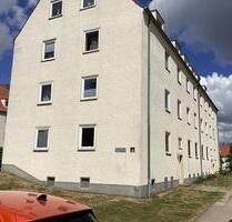 Sanierte 2,5 Zimmer Erdgeschoss Wohnung mit Terrasse, sofort anmietbar! - Lübeck Sankt Jürgen