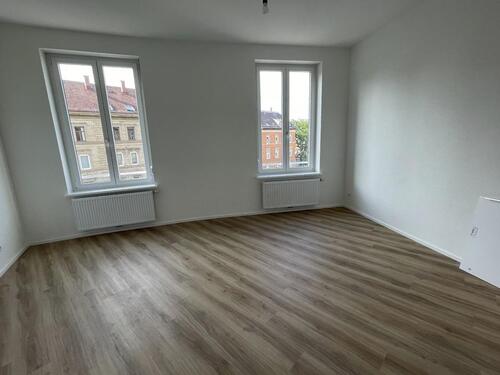 Foto - Helle stilvolle 3-Zimmer-Wohnung mit zwei Balkone