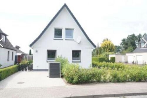 Foto - 4 Zimmer Einfamilienhaus zur Miete in Heide