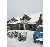 Top Lage! 3-Zimmer-OG-Wohnung mit Balkon, Gartenhaus & Dachstudio - Norden