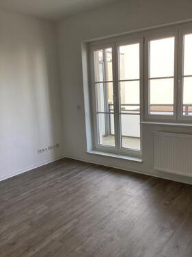 Foto - Frisch renoviert! - 316,00&nbsp;EUR Kaltmiete, ca.&nbsp; 48,56&nbsp;m&sup2;