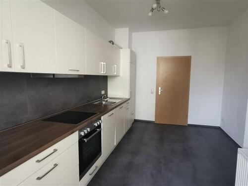 Foto - ***2 Zimmer mit Balkon, neuer EBK inkl. Spülmaschine, Bad mit Wanne und Dusche!***