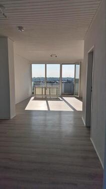 Foto - Penthouse 1,5 -Zimmer mit 2 Balkone und Stellplatz