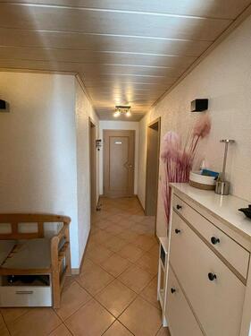 Foto - Schöne 2 Zimmer Wohnung - 650,00&nbsp;EUR Kaltmiete, ca.&nbsp; 90,00&nbsp;m&sup2;