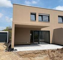 Neue moderne DHH in Unterhaunstadt mit Garage - Ingolstadt Nordost