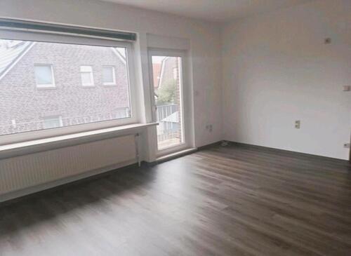 Foto - Großzügige 3-Zi-EG Wohnung - 850,00&nbsp;EUR Kaltmiete, ca.&nbsp; 94,00&nbsp;m&sup2;