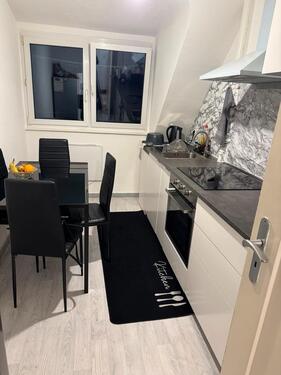 Foto - 2 Zimmer Dachgeschoßwohnung zur Miete in Stuttgart