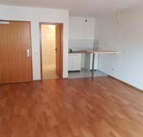 1-Raum-Wohnung mit Miniküche mitten in Mügeln