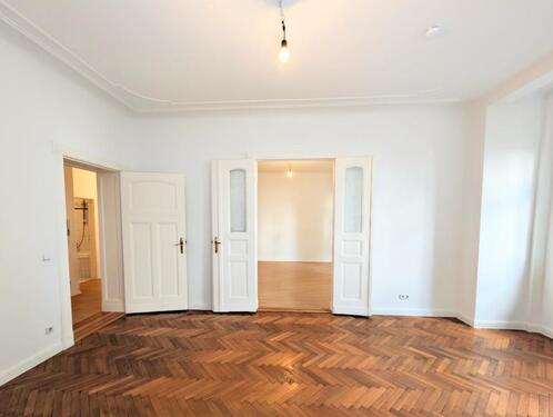 Foto - 3-Zimmer-Hochparterrewohnung mit Einbauküche & Gemeinschaftsgarte
