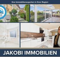 Attraktive Wohnung mit Wintergarten, Balkon, Garage und optionaler Dachterrasse in Hürth-Fischenich