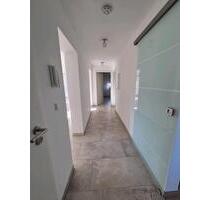 Vermietung zwei Zimmer Wohnung Terrasse Einbauküche Teilmöbliert - Heimsheim Vermietung zwei Zimmer Wohnung Terrasse Einbauküche Teilmöbliert - Heimsheim