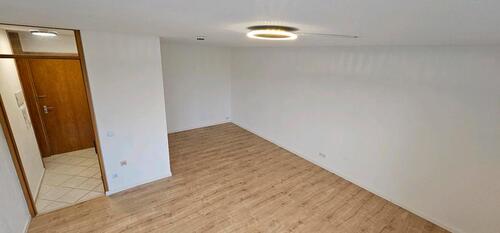 Foto - 1 Zimmer Etagenwohnung zur Miete in Täferrot