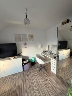 Foto - 2,5 Zimmer Dachgeschoss Wohnung