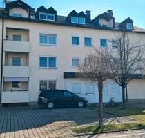 Renovierte 3-Zimmer EG Wohnung - 250.000,00&nbsp;EUR Kaufpreis, ca.&nbsp; 65,00&nbsp;m&sup2; in Traunreut (PLZ: 83301) Irsing