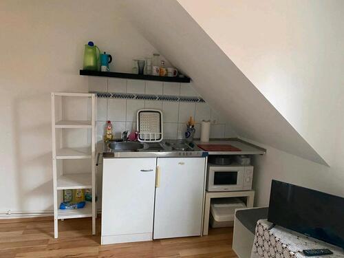 Foto - 1 Zimmer Dachgeschoßwohnung zur Miete in Hannover