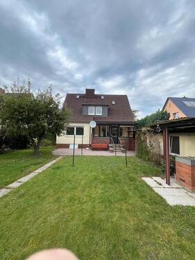 Foto - Einfamilienhaus - 1.800,00 EUR Kaltmiete,